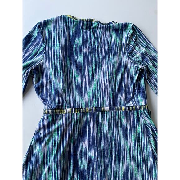 BCBG MaxAzria Wrap Dress Size Medium - Picture 7 of 11